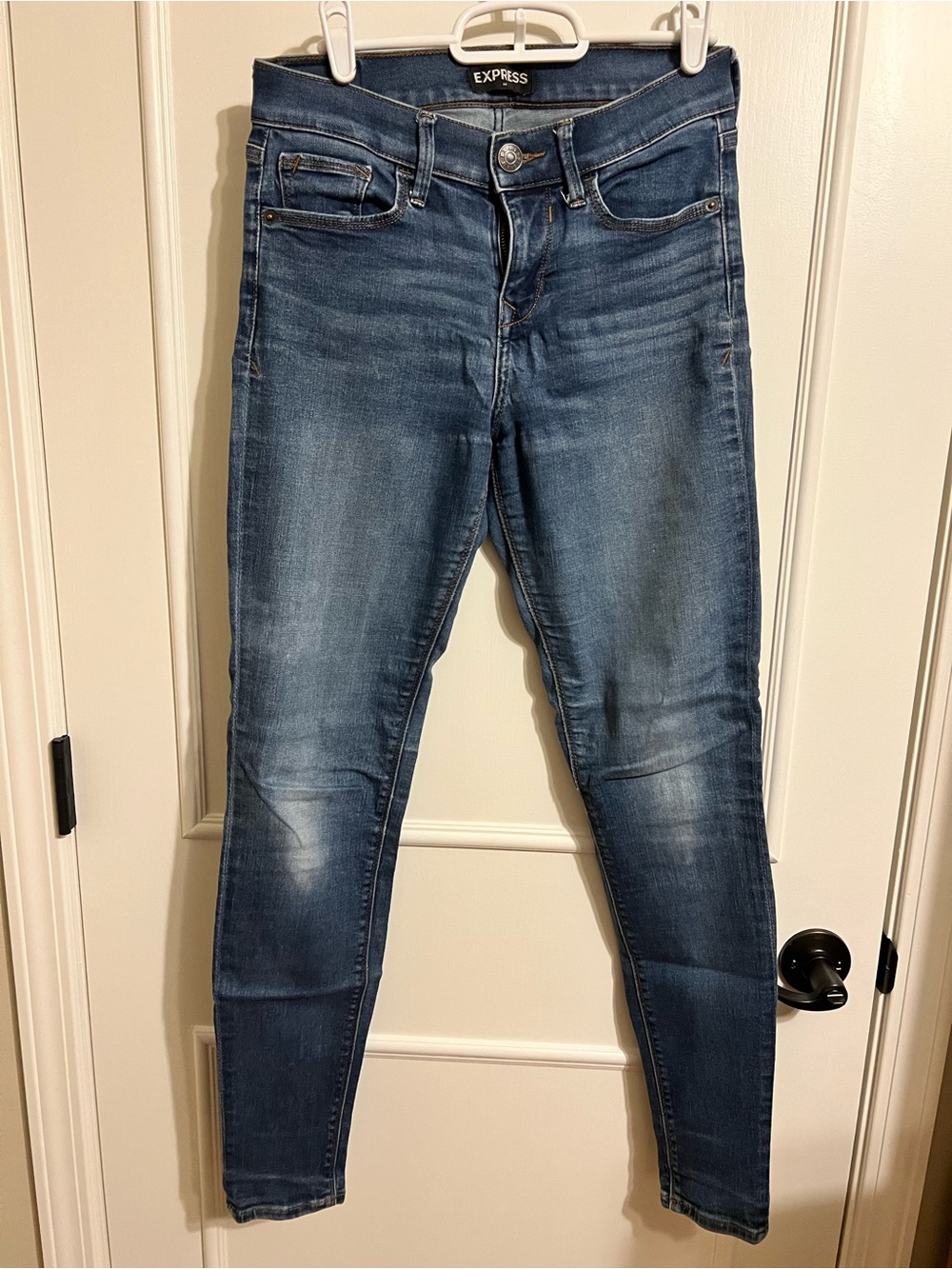 Express Women’s Mid Blue Skinny Jeans